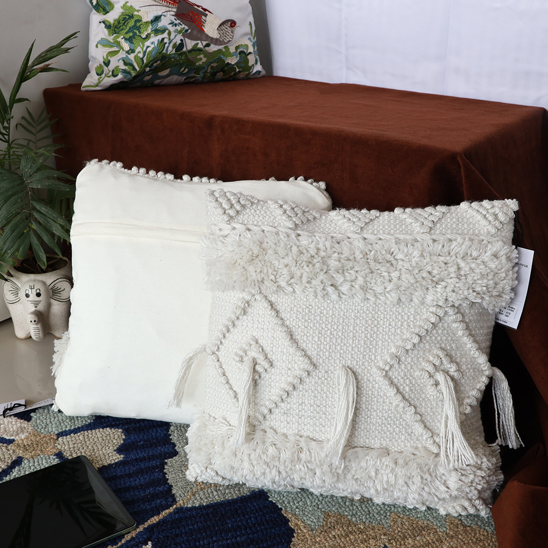 Artisan knot cushion